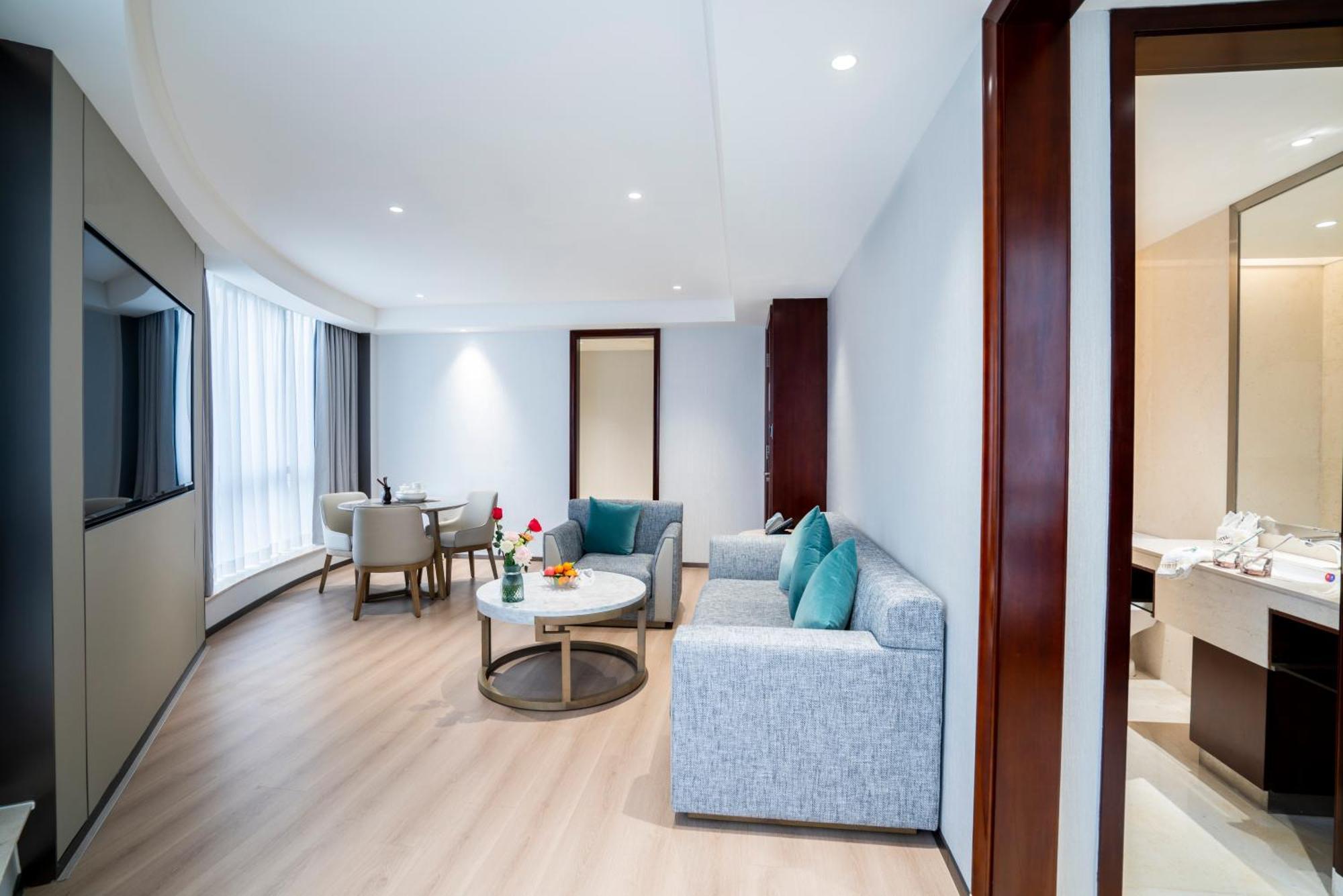Victoria Hotel Guangzhou Zhujiang New Town Exterior foto