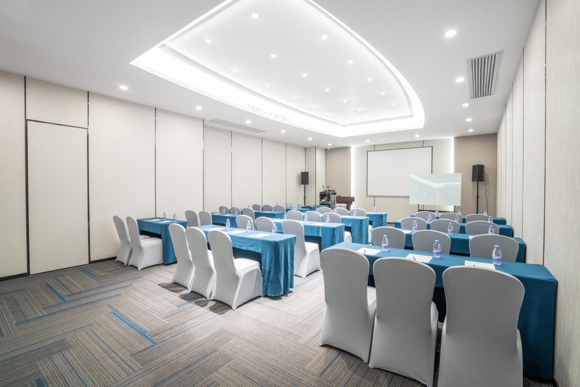 Victoria Hotel Guangzhou Zhujiang New Town Exterior foto
